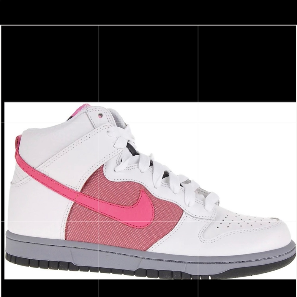 NIKE WOMENS DUNK HIGH size 8.5 worn pink and white and gray